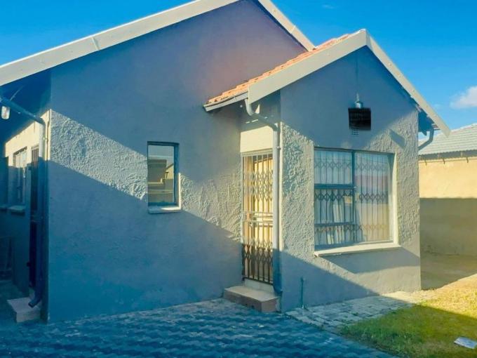 3 Bedroom House for Sale For Sale in Springs - MR682460