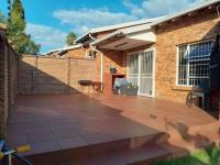  of property in Liefde en Vrede