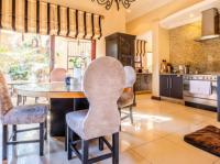  of property in Glenvista