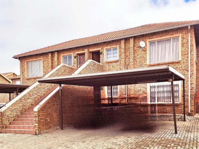 2 Bedroom Simplex for Sale For Sale in Rosettenville - MR682502