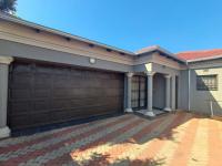3 Bedroom 2 Bathroom House for Sale for sale in Dawn Park