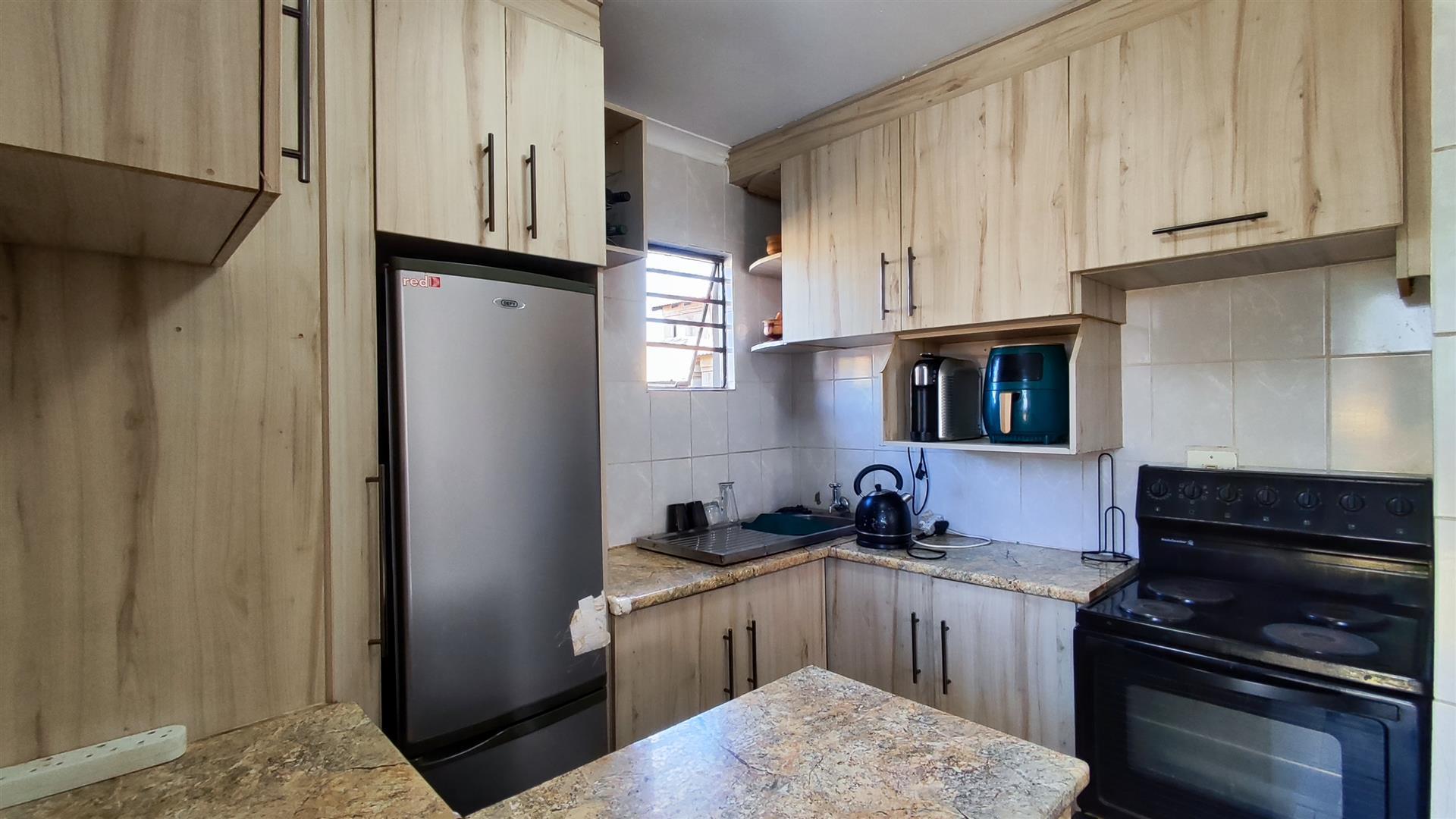 Kitchen - 6 square meters of property in Evaton West