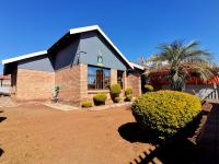 3 Bedroom 2 Bathroom House for Sale for sale in Ivy Park