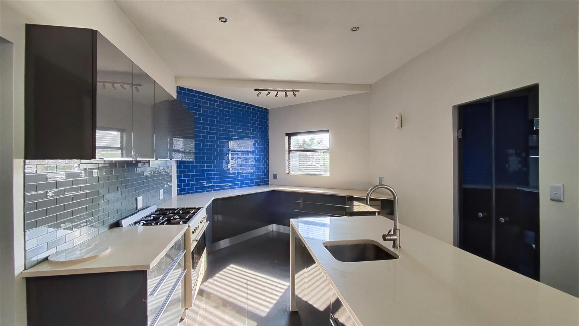 Kitchen - 20 square meters of property in Glen Erasmia Boulevard