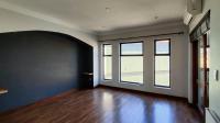 Main Bedroom - 25 square meters of property in Glen Erasmia Boulevard