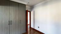 Bed Room 2 - 10 square meters of property in Glen Erasmia Boulevard