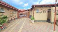  of property in Daspoort