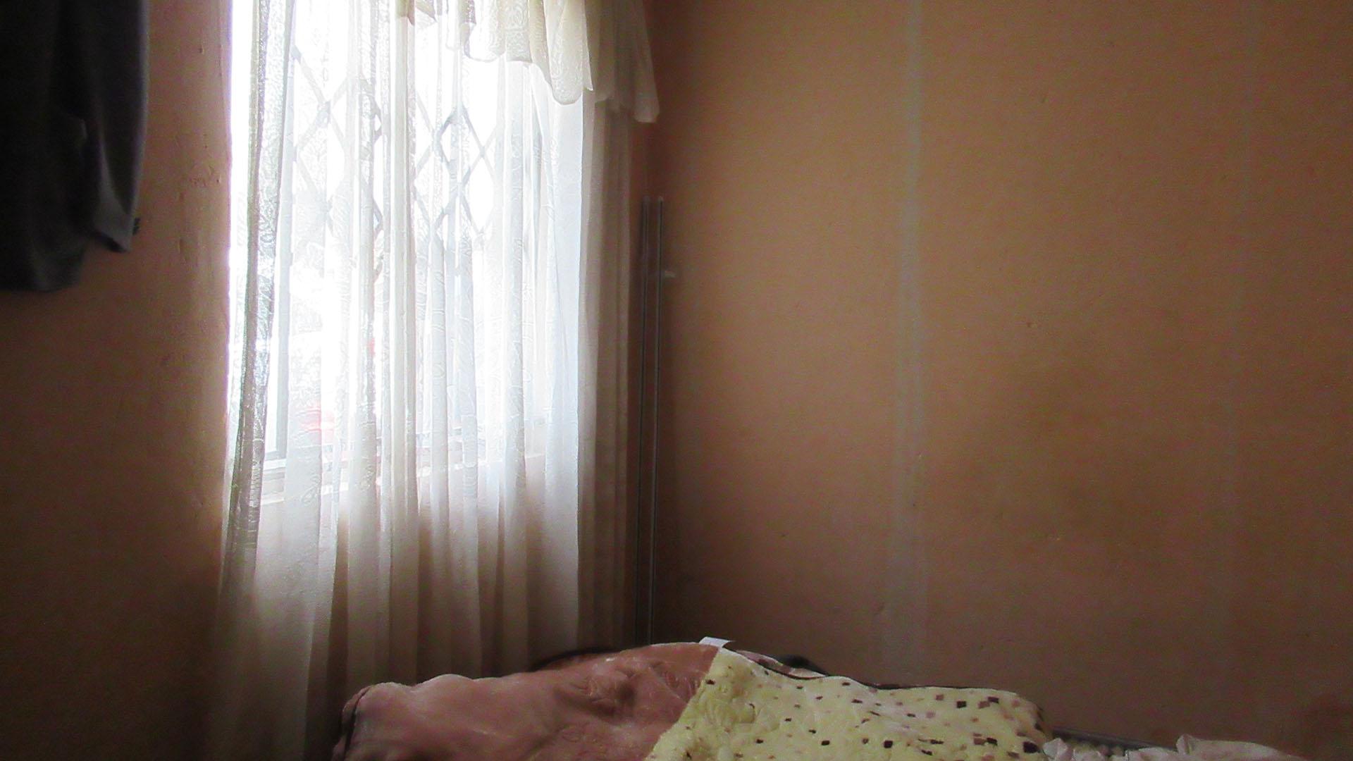 Bed Room 3 - 7 square meters of property in Protea Glen