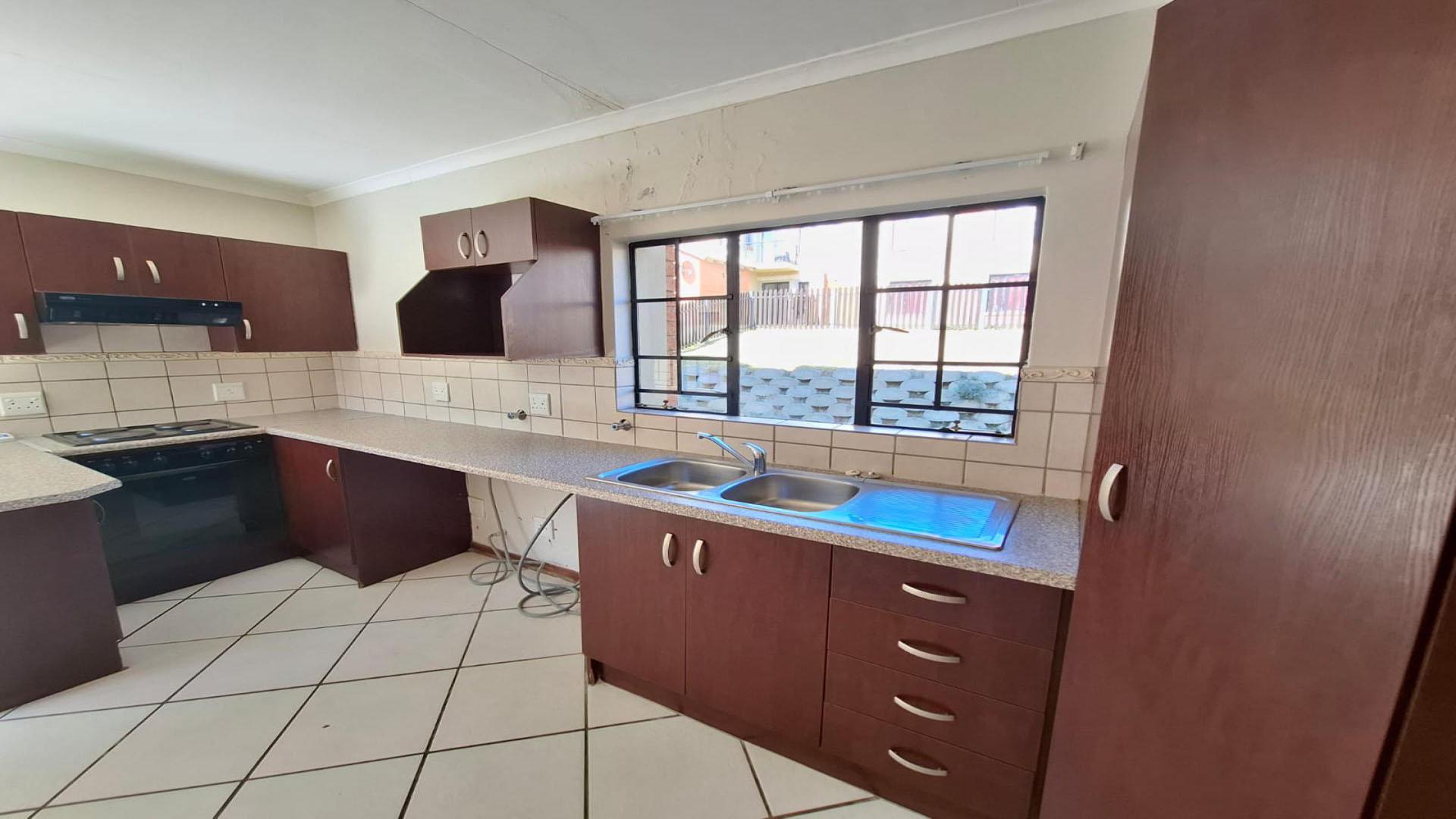 Kitchen of property in Bloemfontein
