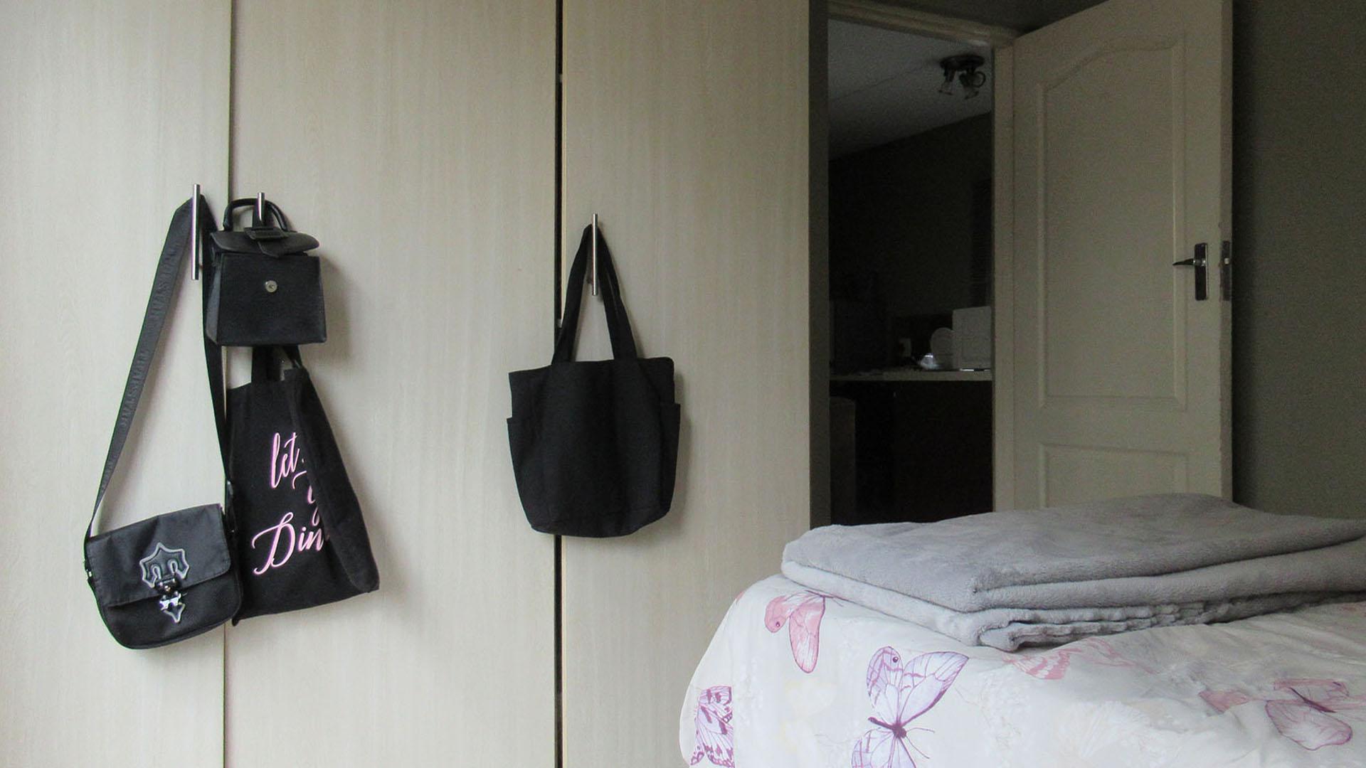 Bed Room 2 - 11 square meters of property in Honeydew