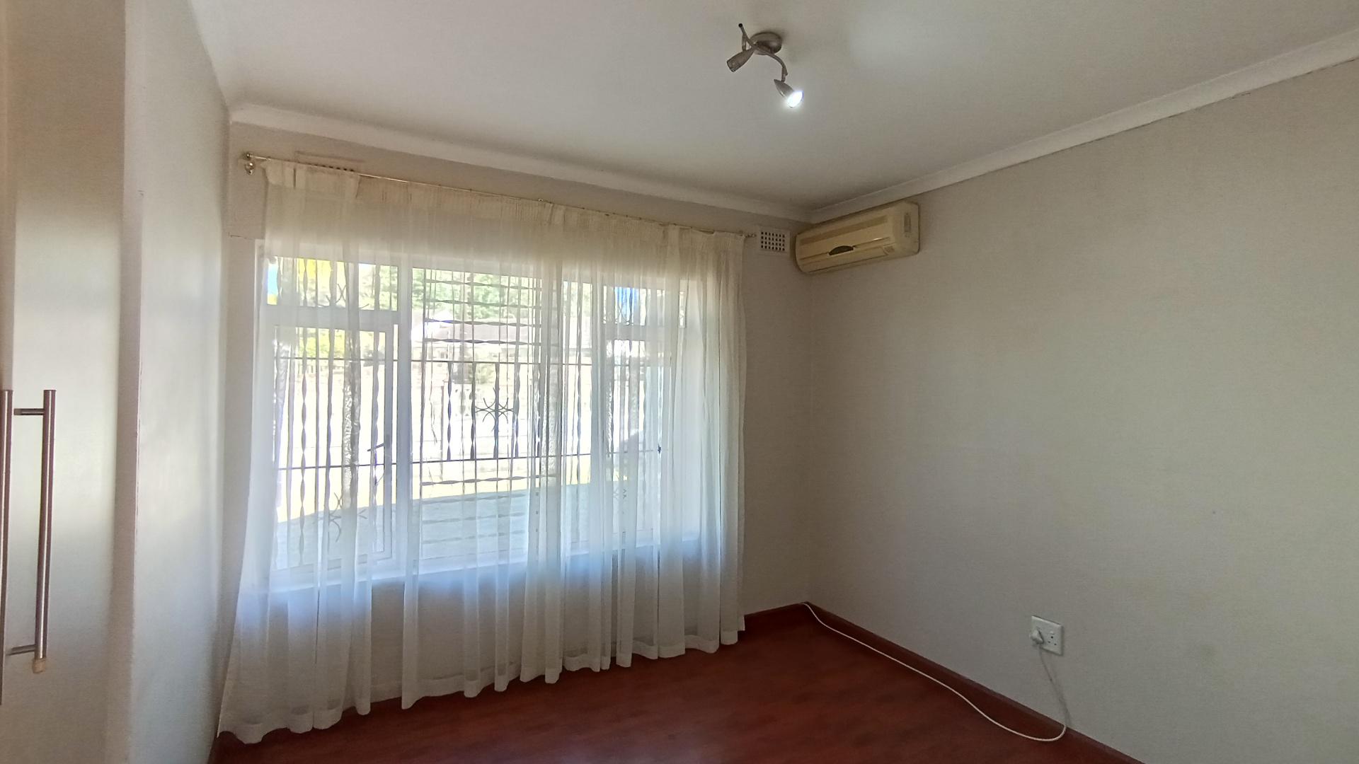 Bed Room 2 - 12 square meters of property in New Germany 