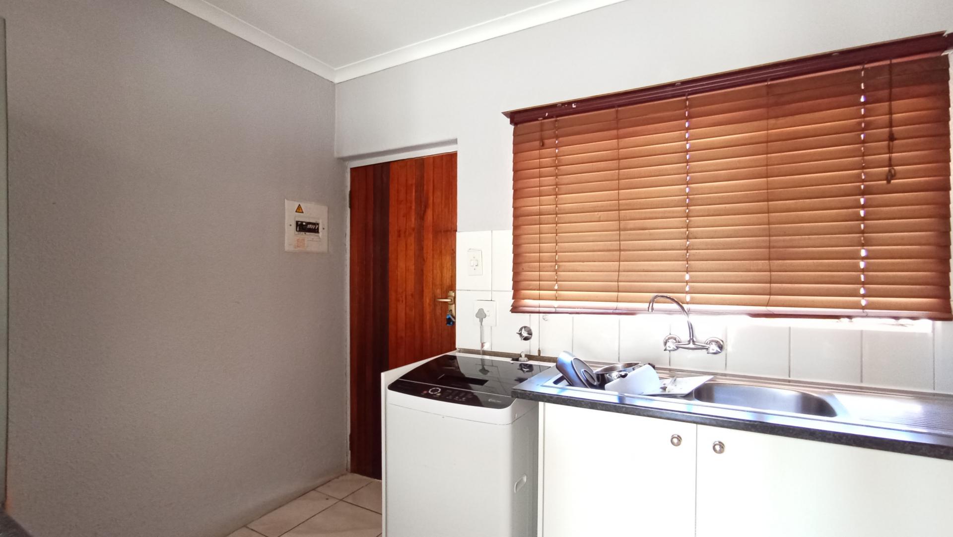 Kitchen - 9 square meters of property in Georginia