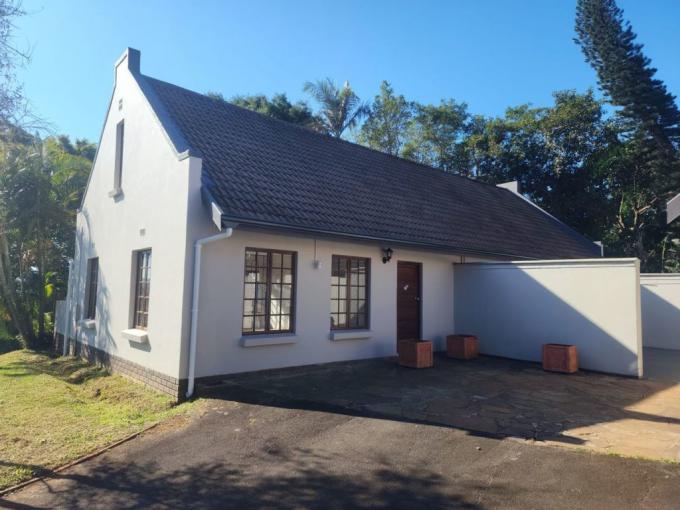 4 Bedroom House to Rent in Kloof  - Property to rent - MR682616