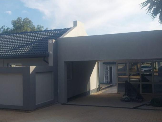5 Bedroom House for Sale For Sale in Wierdapark - MR682617