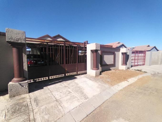 3 Bedroom House for Sale For Sale in Boitekong - MR682632