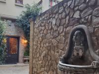  of property in Waterkloof Ridge