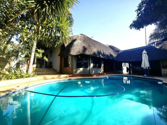 3 Bedroom House for Sale For Sale in Safarituine - MR682644