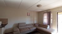 Lounges - 14 square meters of property in Noordwyk