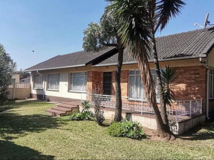 3 Bedroom House for Sale For Sale in Robertsham - MR682675