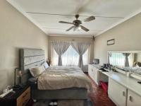  of property in Robertsham