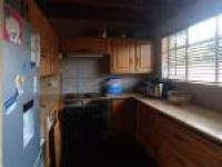  of property in Karenpark