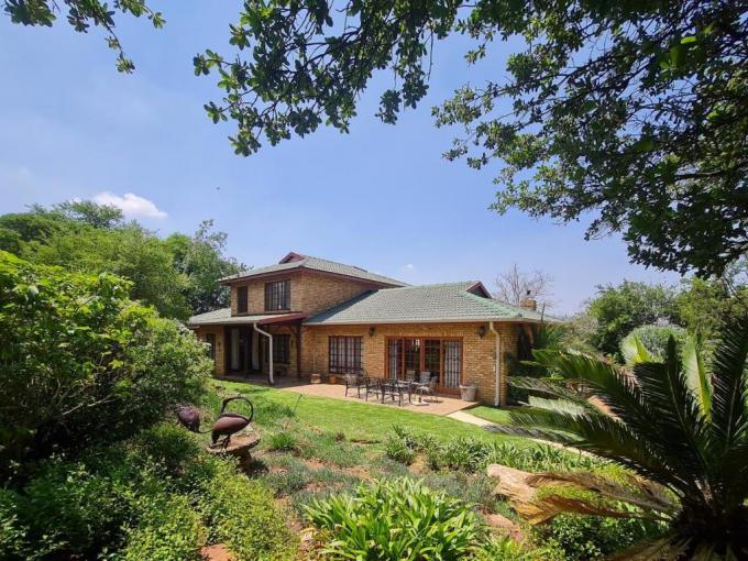 4 Bedroom House for Sale For Sale in Jordaanpark - MR682726