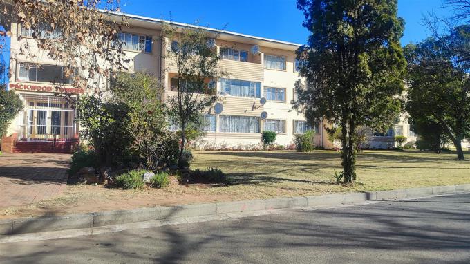1 Bedroom Sectional Title for Sale For Sale in Lambton - Private Sale - MR682732