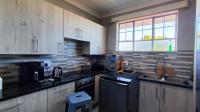 Kitchen - 10 square meters of property in Lambton