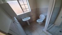 Bathroom 1 of property in Sinoville