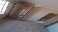 Bed Room 1 of property in Sinoville
