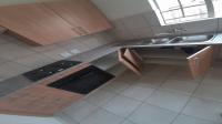 Kitchen of property in Sinoville