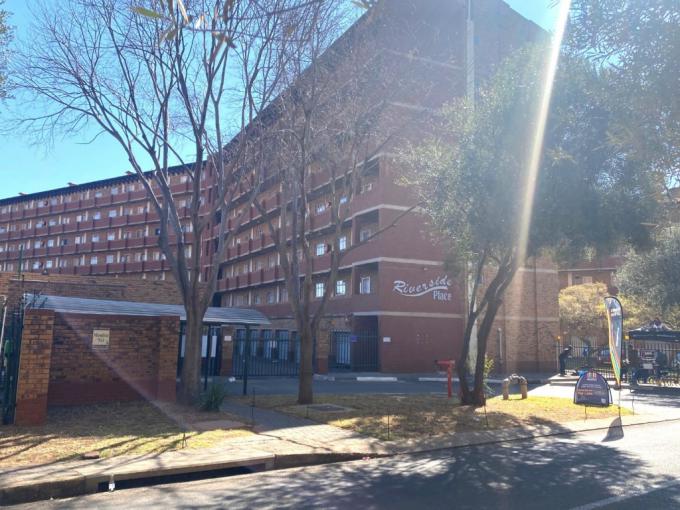 2 Bedroom Apartment for Sale For Sale in Zwartkop - MR682739