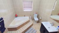 of property in Amberfield