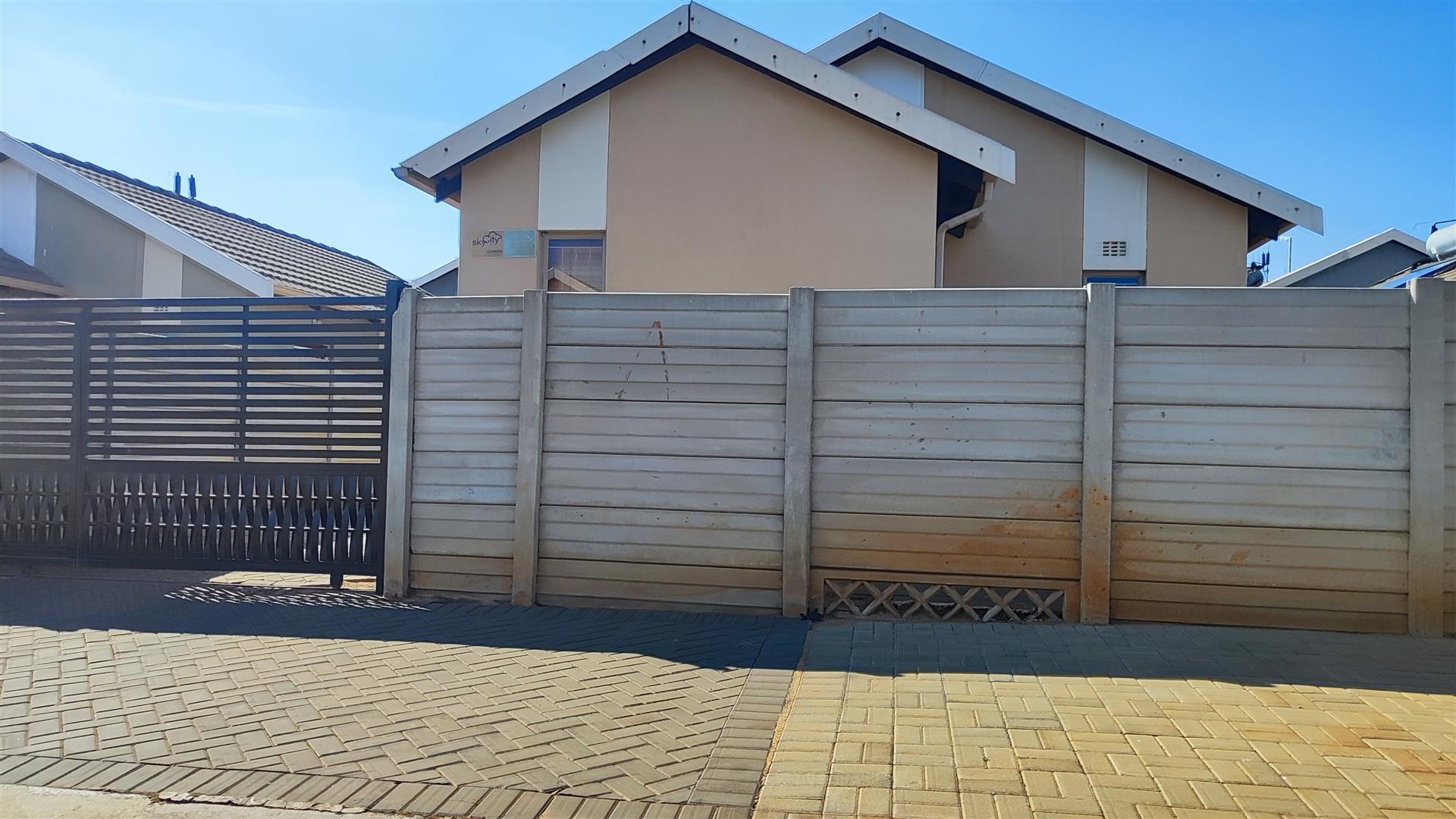 Front View of property in Sky City