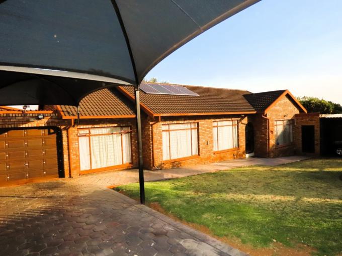 3 Bedroom House for Sale For Sale in Eersterust - MR682771