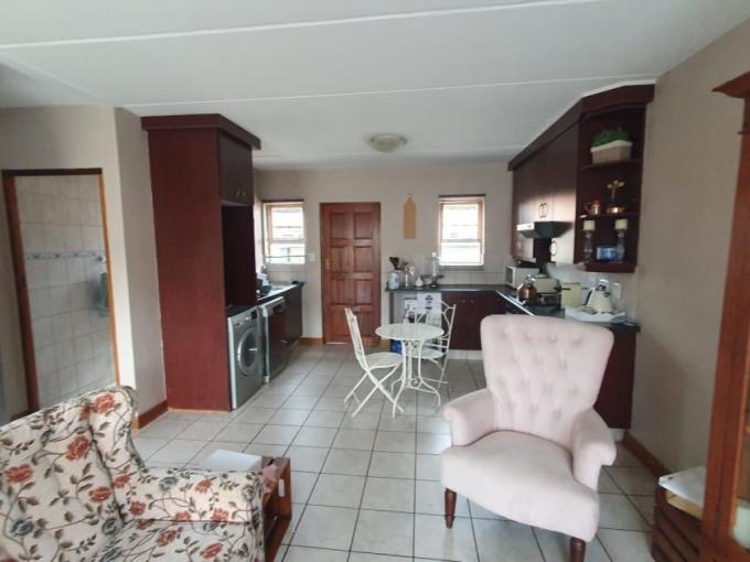 2 Bedroom Simplex to Rent in Heidelberg - GP - Property to rent - MR682777