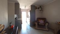 Lounges - 12 square meters of property in Rosslyn