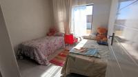 Bed Room 2 of property in Rooihuiskraal North