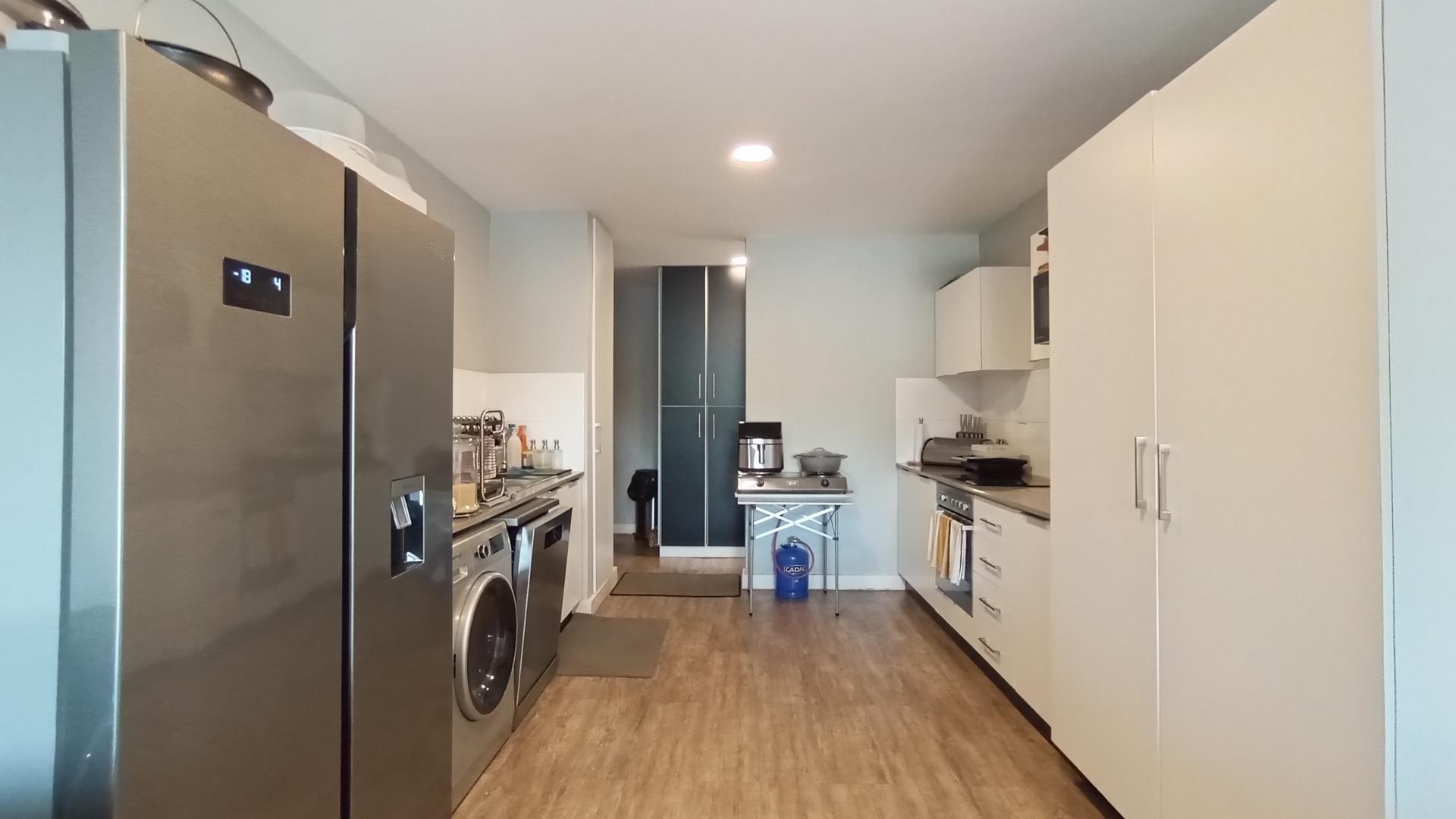 Kitchen - 14 square meters of property in Umbogintwini