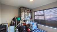 Bed Room 1 - 12 square meters of property in Umbogintwini