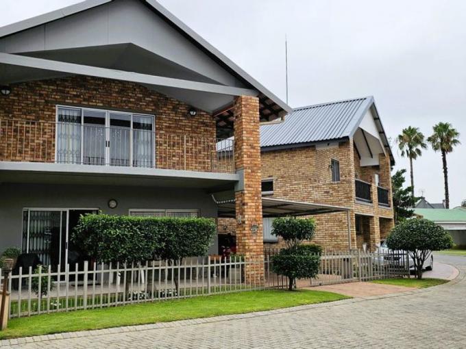 2 Bedroom House for Sale For Sale in Vaal Oewer - MR682863