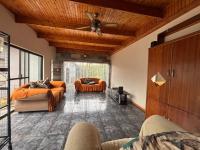 of property in Die Heuwel