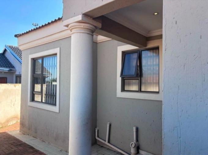 3 Bedroom House for Sale For Sale in Vosloorus - MR682891