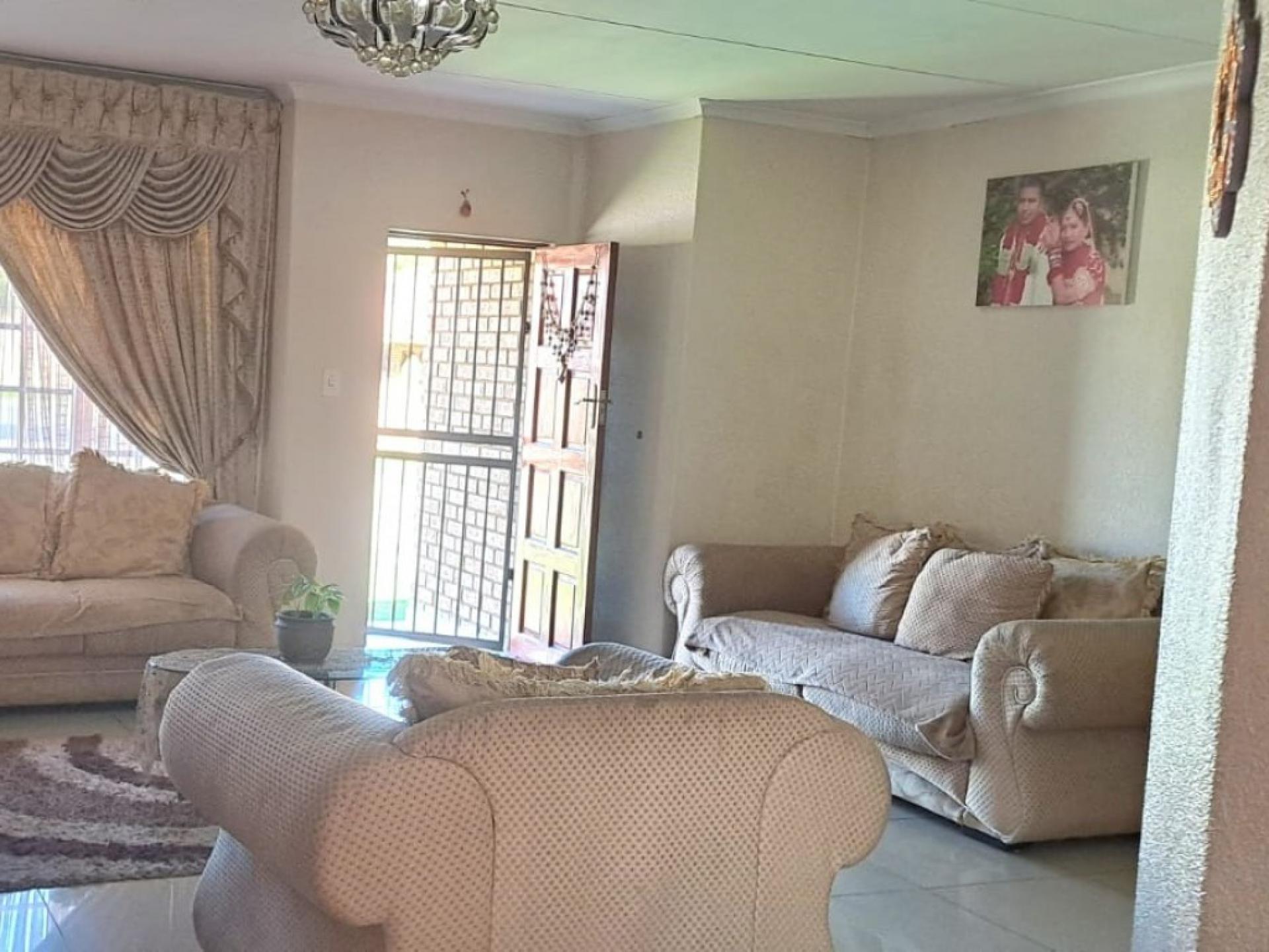 of property in Alberton