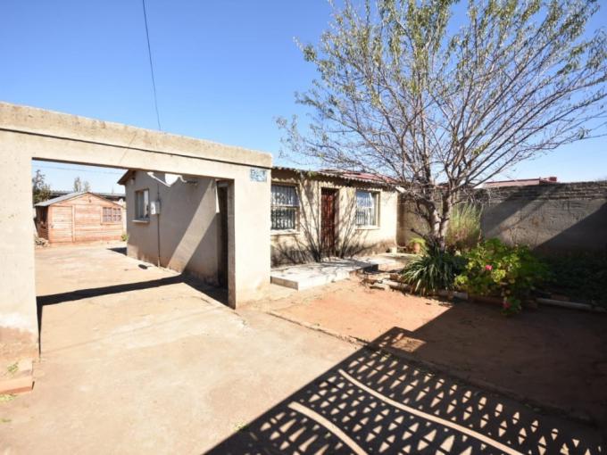 2 Bedroom House for Sale For Sale in Mofolo North - MR682904