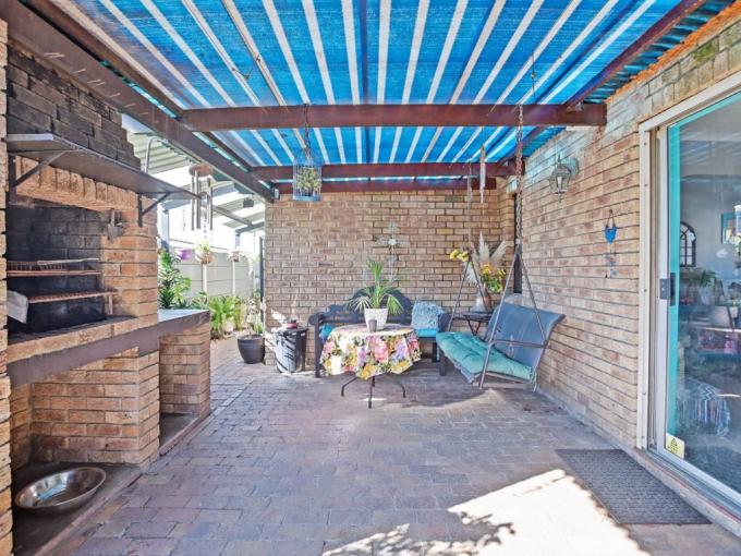 3 Bedroom House for Sale For Sale in Table View - MR682908