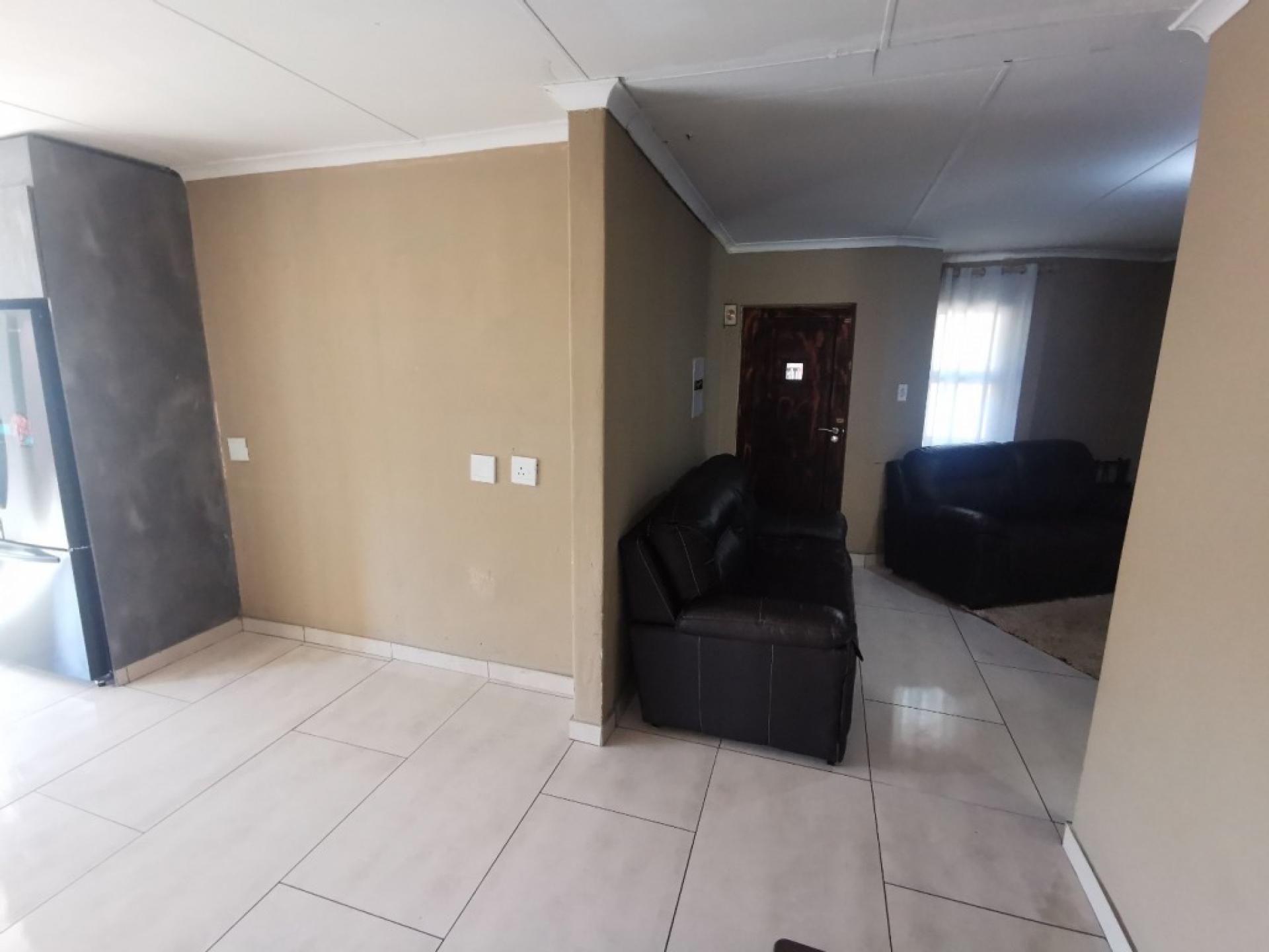  of property in Ninapark