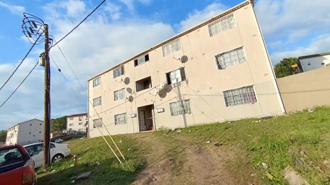 2 Bedroom Sectional Title for Sale For Sale in Crossmoor - Private Sale - MR682934