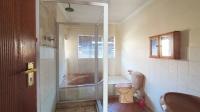 Bathroom 1 - 10 square meters of property in Theresapark