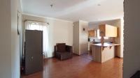 Dining Room - 13 square meters of property in Theresapark